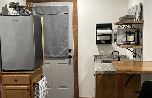 Denham Springs Casa | Minutes from the interstate, The Barn is tucked away from life's hectic pace!