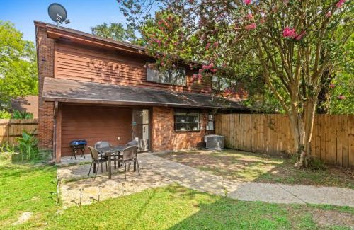 Highlands - Perkins Casa | Minutes from Tiger Stadium South Campus Hideaway
