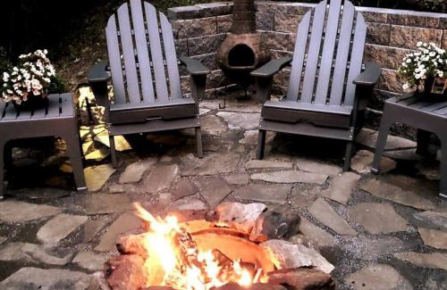 Boone Casa | Minutes to Boone, Blowing Rock, HotTub, Firepit