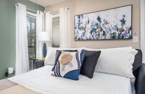 Hoover Apartamento | Minutes to Hoover Met Finley Gym Dog Park