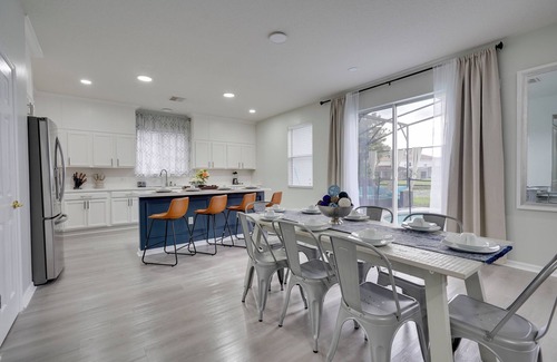 Kissimmee Casa | Minutes to the theme park! Family-sized with pool