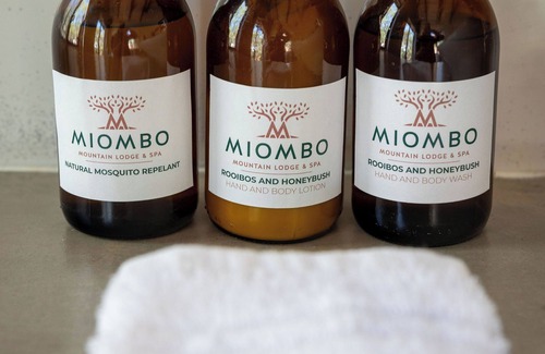 Mazowe Cabina | Miombo Mountain Lodge and Spa