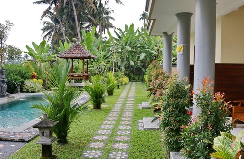 Ubud City-Centre Casa | Mira Family Cottages