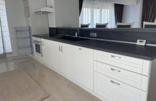 Mamaia-Sat Apartamento | Mira Residence