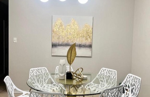 South Arlington Casa | Mirabella -5mins to AT&T Stadium