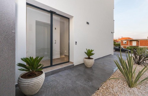 Zadar Cama Y Desayuno | Mirabilis Residence