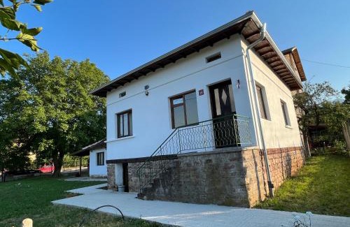 Vurshets Casa | Miracle Houses Къщи за гости Чудеса