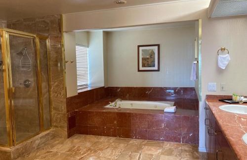 Desert Hot Springs Complejo | Miracle Springs Resort and Spa