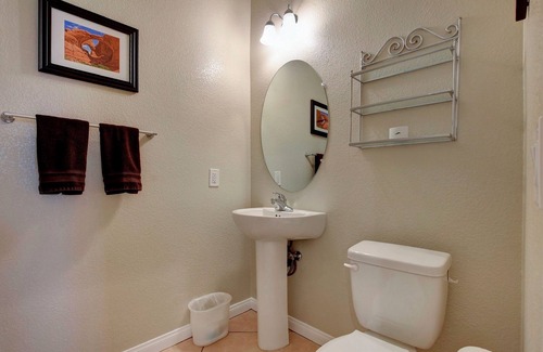 North Las Vegas Casa | Milagrosa 3 camas / 2. SFH de 5 baños en North Las Vegas