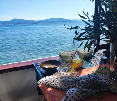Moana Apartamento | Mirador do Mar, encima de la playa