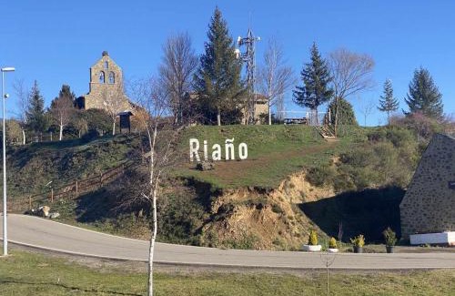 Riano Apartamento | Mirador Solasierra montaña y pantano VUT-LE-5623