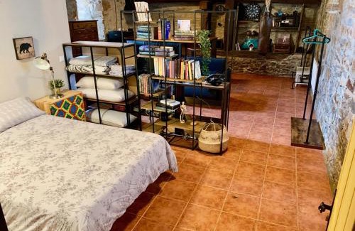 Ponferrada Apartamento | Mirador Yellow Door