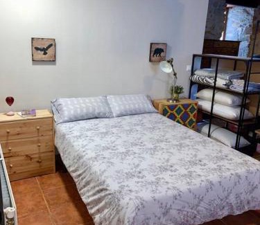 Ponferrada Apartamento | Mirador Yellow Door