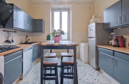 Perigueux Apartamento | Miraflores – Apartamento espacioso y elegante en el corazón de Périgueux con Wi-Fi