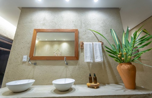 Porto da Rua Hotel | Mirai Milagres