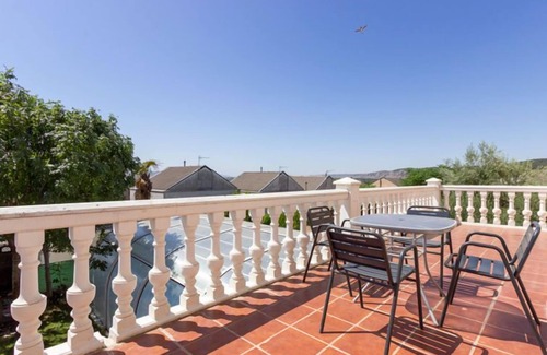 Rivas-Vaciamadrid Casa | Miralrio by Interhome
