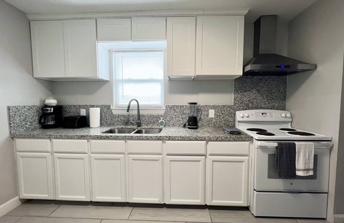 Brownsville Casa | Miramar #4 - Gorgeous and Spacious 3BD/2BA - WiFi