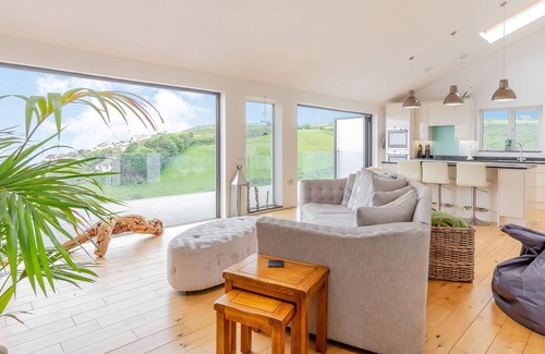 Downderry Cabaña | MIRAMAR, family friendly, luxury holiday cottage in Downderry