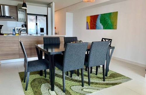 Costa del Este Apartamento | Miramar I Comfortable 1BDR with Park View