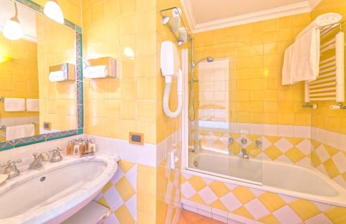 Ischia Porto Hotel | Miramare E Castello