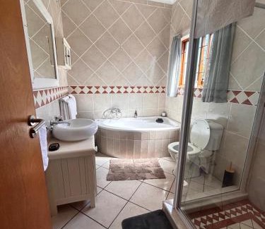 Montagu Casa | Mirihof Retreat and Olive Estate