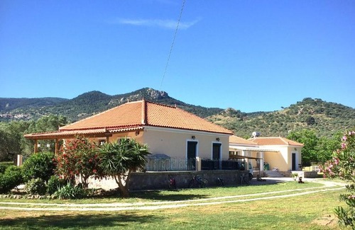 Petra Casa | Mirka's little farm