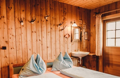 Millstatt Cabina | Mirnock - 6-bett Familienzimmer mit Ostbalkon - Alexanderhütte