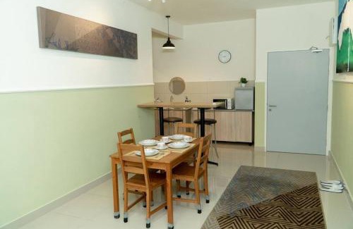 Kajang Apartamento | Miro Resthouse by the Pool