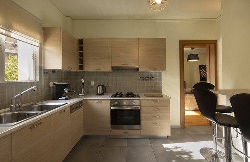 Makrigianni Apartamento | MisaraliotouA3 · 3BR Prime APT a breath away from