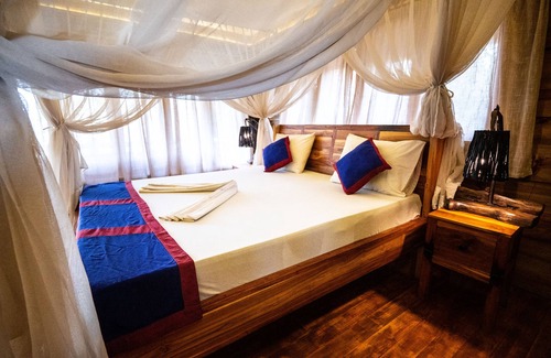 Pwani Cabina | MISENI RETREAT