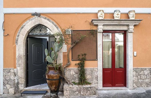 Taormina City Centre Casa | Miseria e Nobiltà