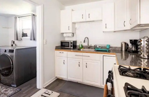 Yuba City Casa | Misha’s HunnCottage
