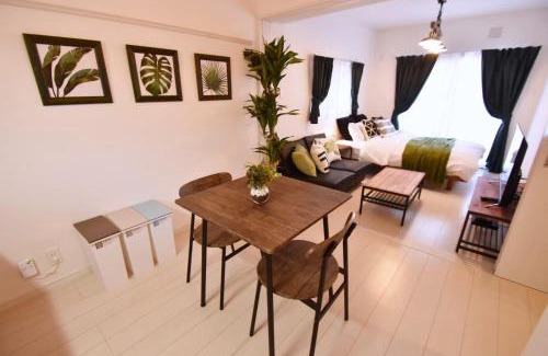 Onna Apartamento | Mishuku Onna101