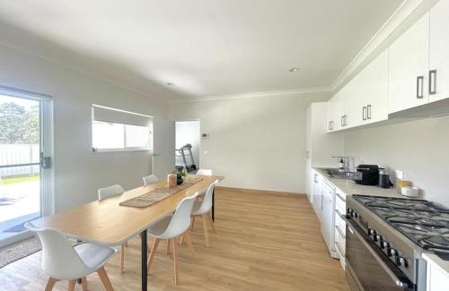 Mollymook Beach Casa | Misons Guesthouse