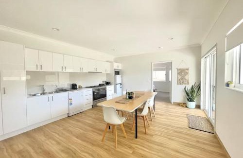 Mollymook Beach Casa | Misons Guesthouse