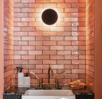 New Farm Apartamento | Miss Midgley's - Locker Room