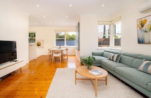 Brighton East Casa | Miss Peregrine in Brighton East
