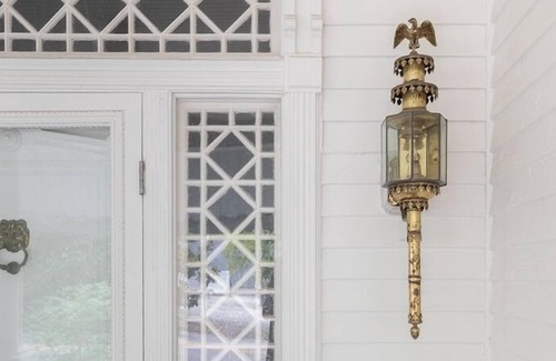 Opelika Casa | Miss Sidney's Historic Opelika Home by 360 Destinations