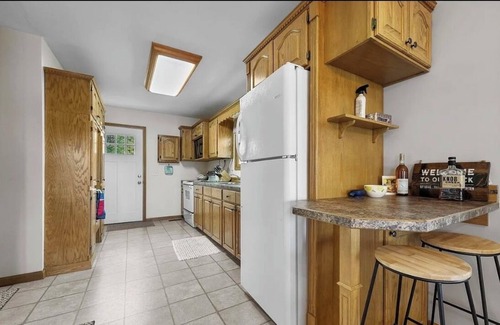 Lake City Cabaña | Missaukee Sunset Cottage in Lake City, on Lake Missaukee