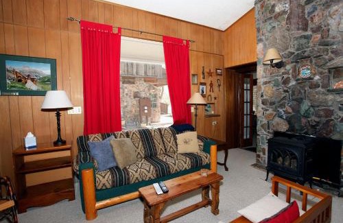 Ouray Casa | Mission Rock Cottage