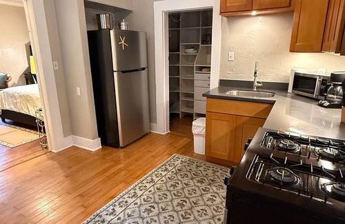 Westlake Apartamento | Mission Victorian Apartment