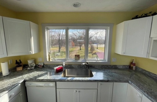 East Moline Apartamento | Mississippi River House