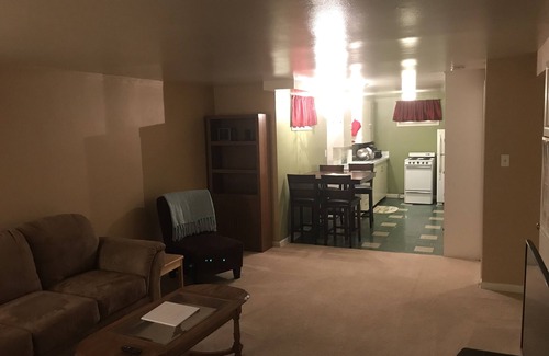 Billings Casa | Missouri Retreat Bnb