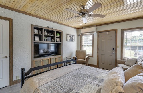 Neosho Apartamento | Missouri Vacation Rental Retreat: Walkable Area!