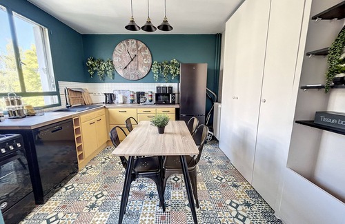 Epinay-sur-Seine Apartamento | 【Mister BIG】appart extra large -10 pers-2 parkings