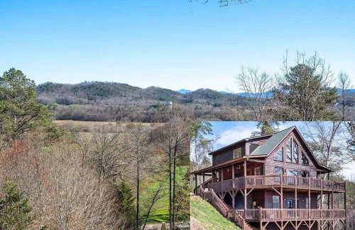 Murphy Casa | Mistletoe Cabin- Private cabin w views, Hottub, pet friendly