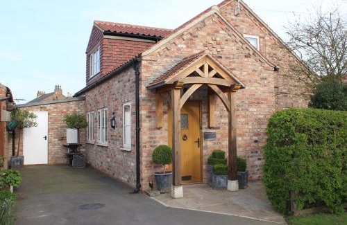 Alne Casa | Mistletoe Cottage