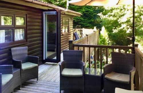 Troutbeck Bridge Casa | Mistletoe One Luxury Lodge with Hot Tub Windermere