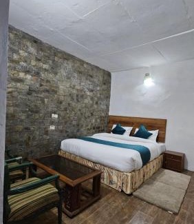 Khattalwada Cabina | Misto cafe & Homestay kasauli