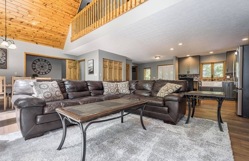McHenry Cabina | Misty Creek